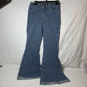 Judy Blue Super Flare Fit Jeans 3/26 Blue White Striped Denim High Rise‎ Raw Hem